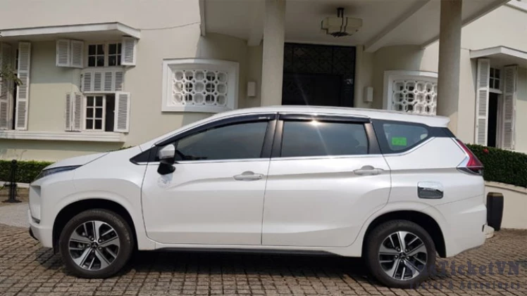 Cat Ba island to Hanoi City by private car