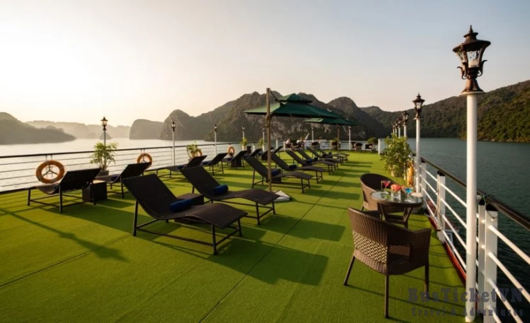 Halong Bay 2 Days on Lacasta Regal Cruise - Slide 4