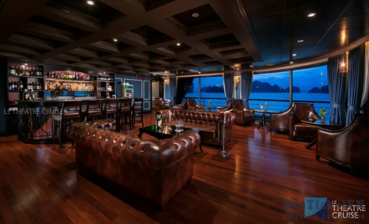 Le Theatre Cruise - Slide 6