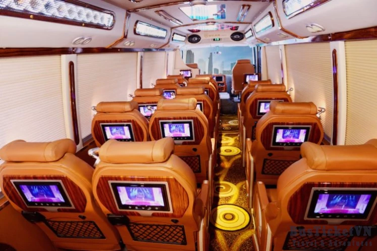 Hanoi Sapa Pumkin Limousine - Slide 3
