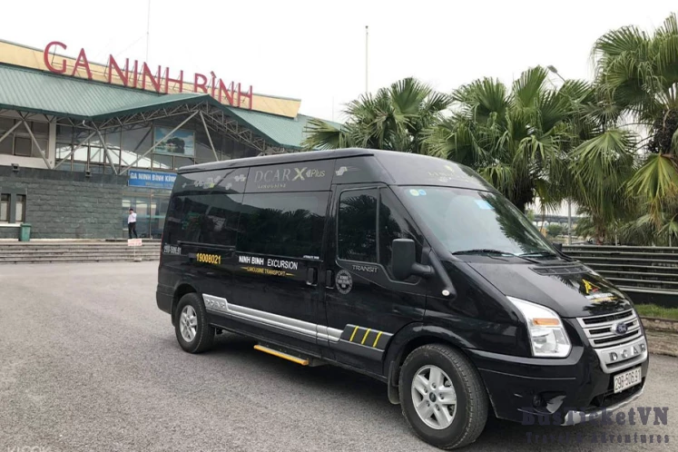 Private Limousine Sapa to Halong Bay (9 – 11 seats) - Slide 2
