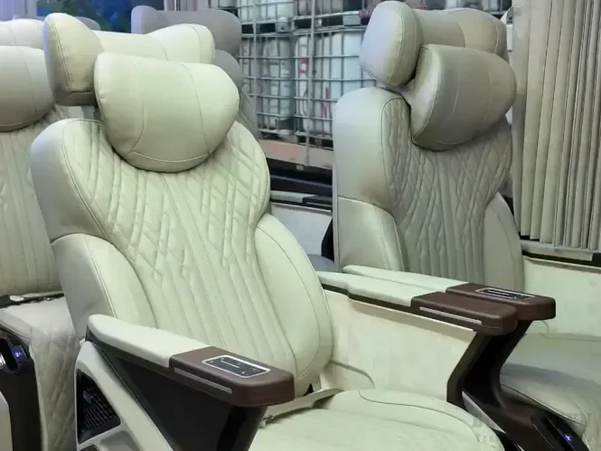 Hue to Da Nang by G8 Limousine