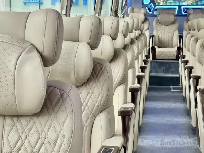 Hue to Hoi An by G8 Limousine - Slide 5