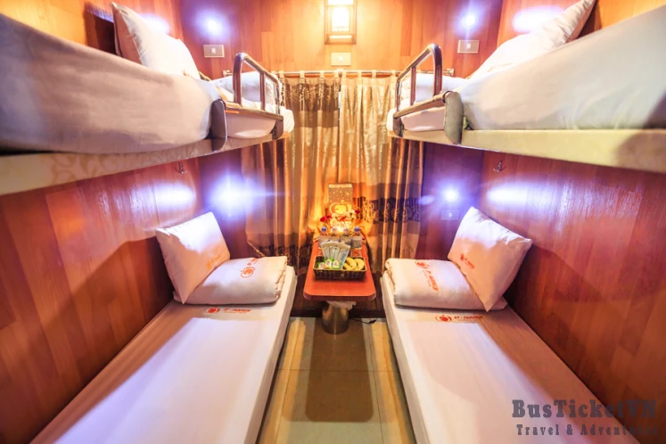 Hanoi to Sapa - ET- Pumpkin Express Hanoi Sapa train - Shared cabin