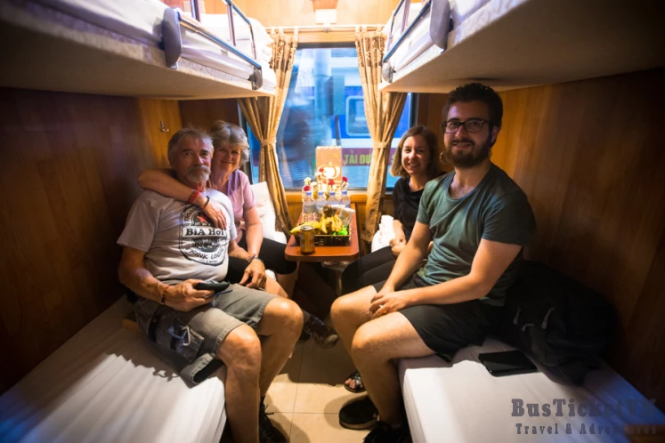 Hanoi to Sapa - ET- Pumpkin Express Hanoi Sapa train - Shared cabin - Slide 5