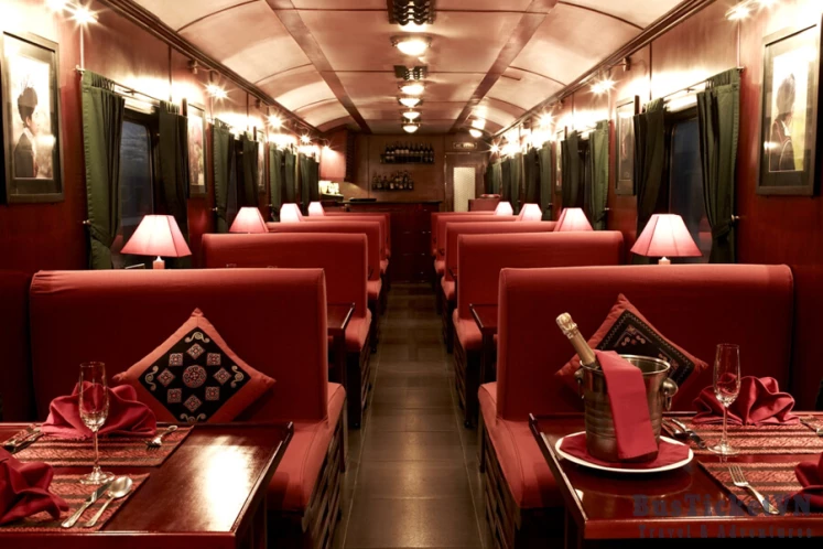 Victoria Express train Hanoi to Sapa - Private cabin