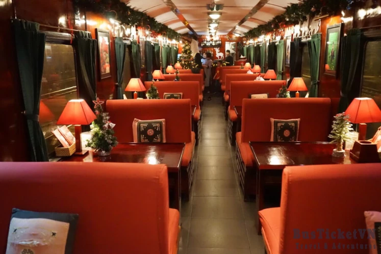 Victoria Express train Hanoi to Sapa - Private cabin - Slide 3