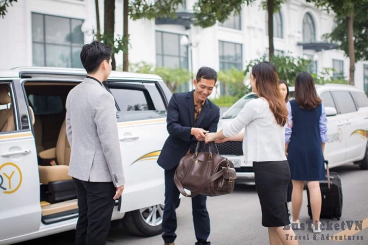 Ba Vi to Hanoi city / Hanoi airport  by private car - Slide 2