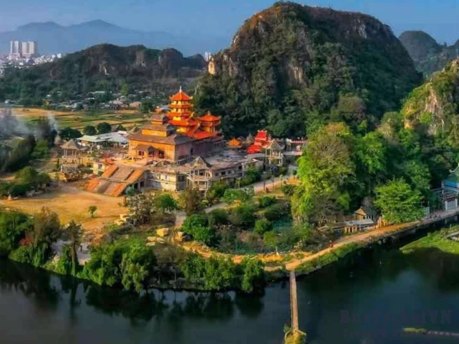 Daily tour Marble Mountain- Hoi An Ancient Town - Slide 4