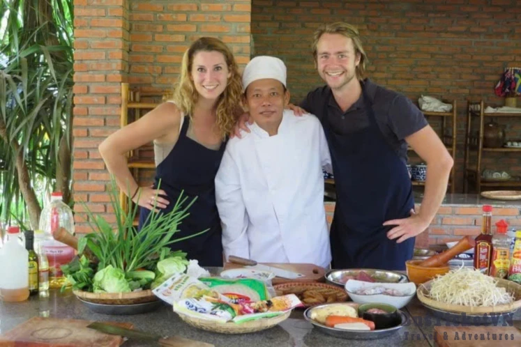 THUY BIEU CYCLING TOUR & COOKING CLASS